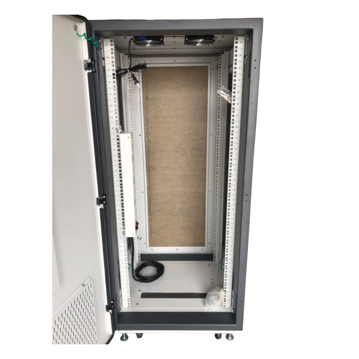 PPowerC PM-6627 ตู้แร็ค 19 นิ้ว 27U Export Rack (60x60 cm) ตู้แร็คใส่เครื่องเสียง รูป 2